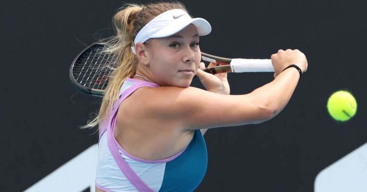 Amanda Anisimova Triumphantly Returns to Tennis Following Mental Health Break